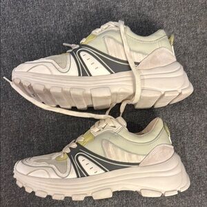 Zara White and Gray Athletic Shoes
